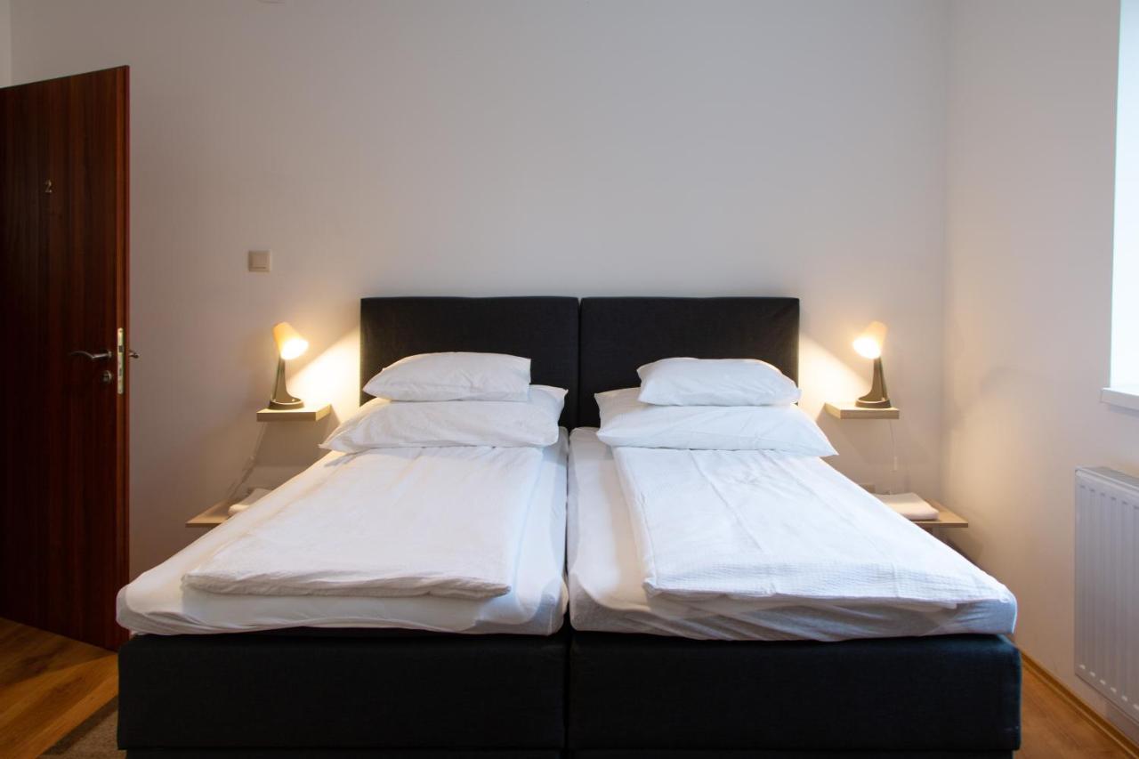 Poroszlay Apartman Debrecen Exterior foto